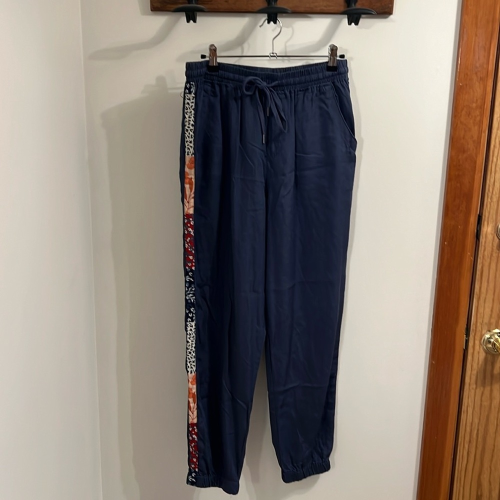 Knox Rose Drawstring Jogger